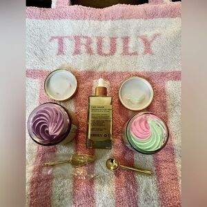 NWT 6 item Truly Beauty bundle
